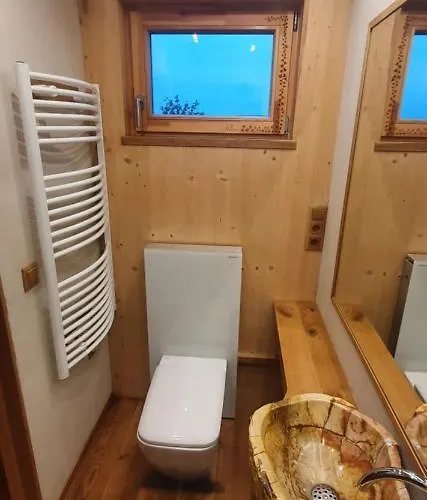 Сasa de vacaciones Larix-das Vollholzhaus Direkt Am Berzdorfer